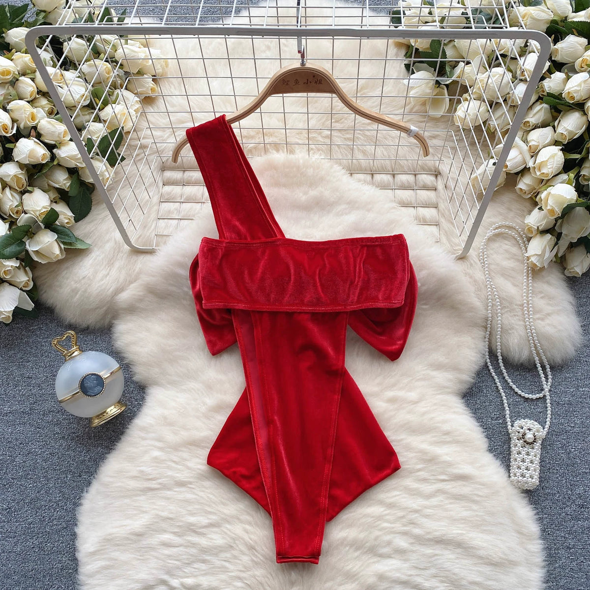 Asymetryczne body z kokardą Fornax-lauranapl.com
