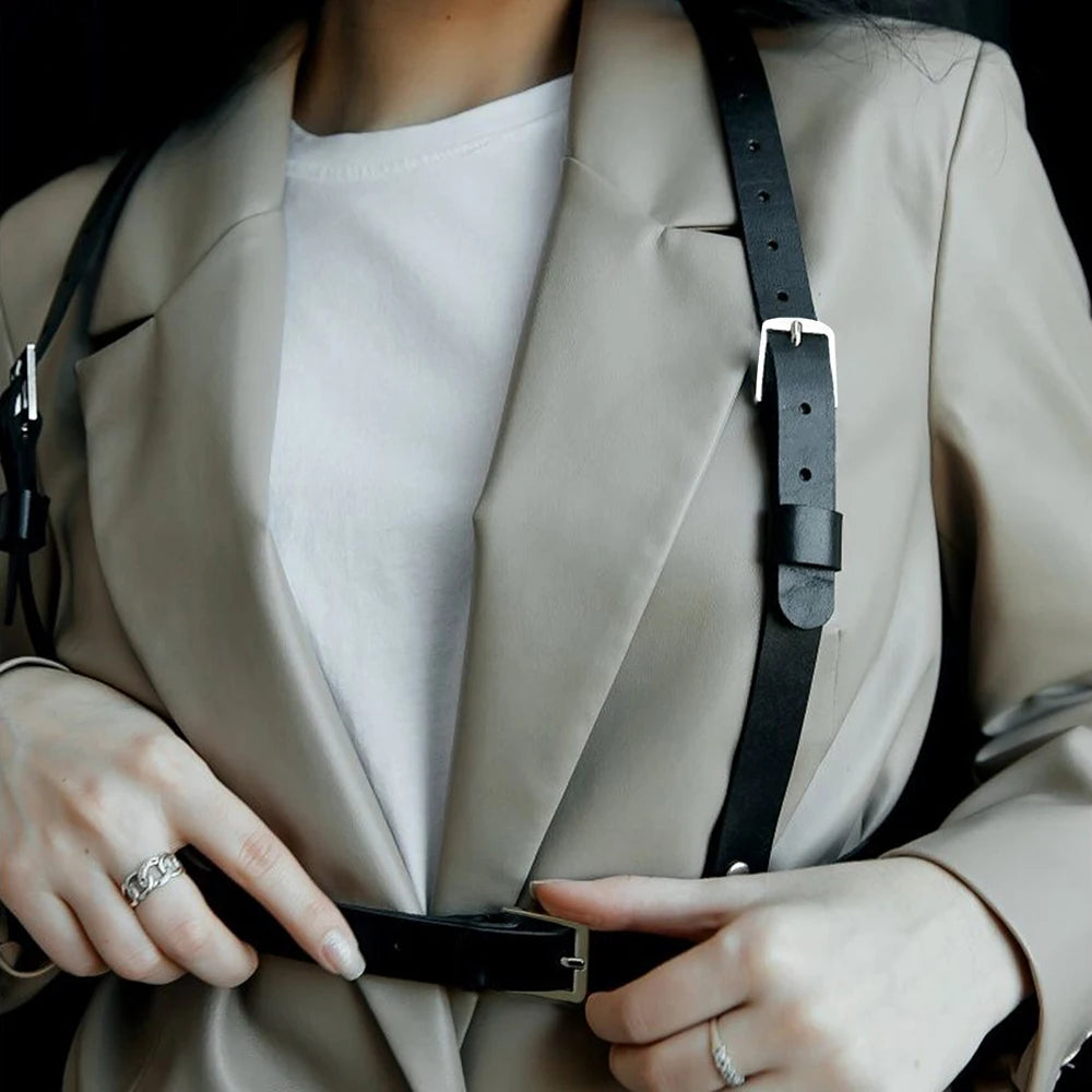 Harness zapinany na talii Apus-lauranapl.com