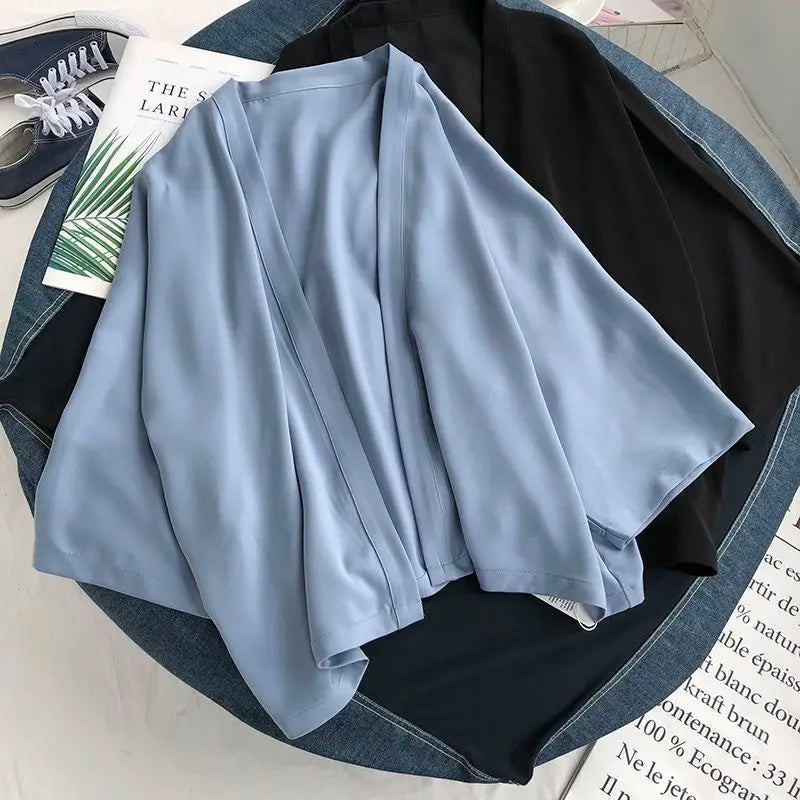 Luźne kimono plażowe Piscis Austrinus-lauranapl.com