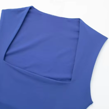 Eleganckie body z kwadratowym dekoltem Centaurus-lauranapl.com