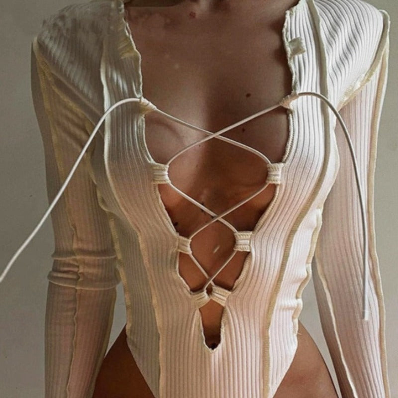 bodyzozdobnymdekoltemSagittarius-lauranapl.com