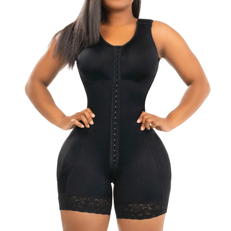 Modelujące body Carina-lauranapl.com