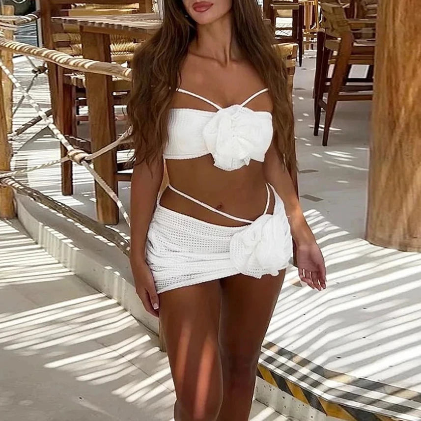Dwuczęściowy strój kąpielowy bikini ze spódniczką plażową w zestawie Perseus-lauranapl.com