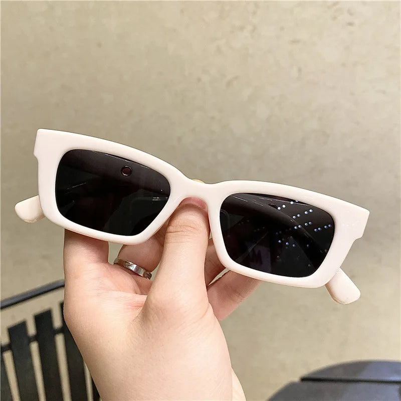 Prostokątne okulary przeciwsłoneczne retro Lyra