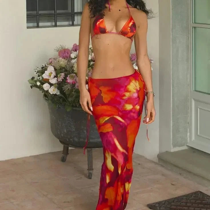 Dwuczęściowy strój kąpielowy bikini + spódnica plażowa w zestawie Fornax-lauranapl.com