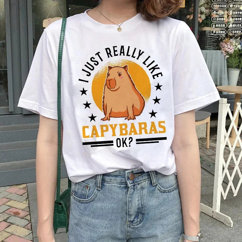 T-shirt z kapibarą Andromeda-lauranapl.com