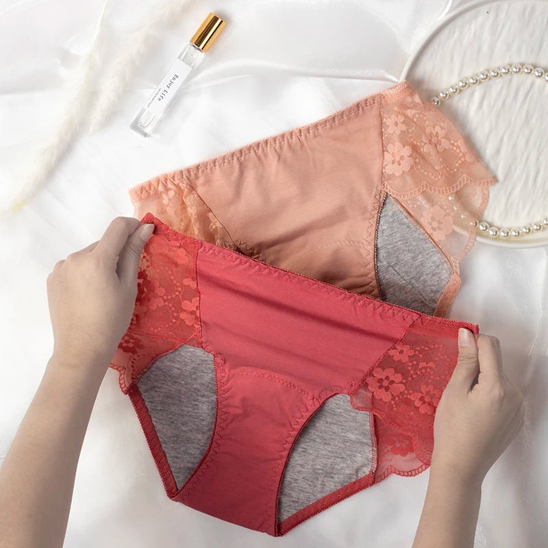 Figi menstruacyjne z koronką Camelopardalis-lauranapl.com