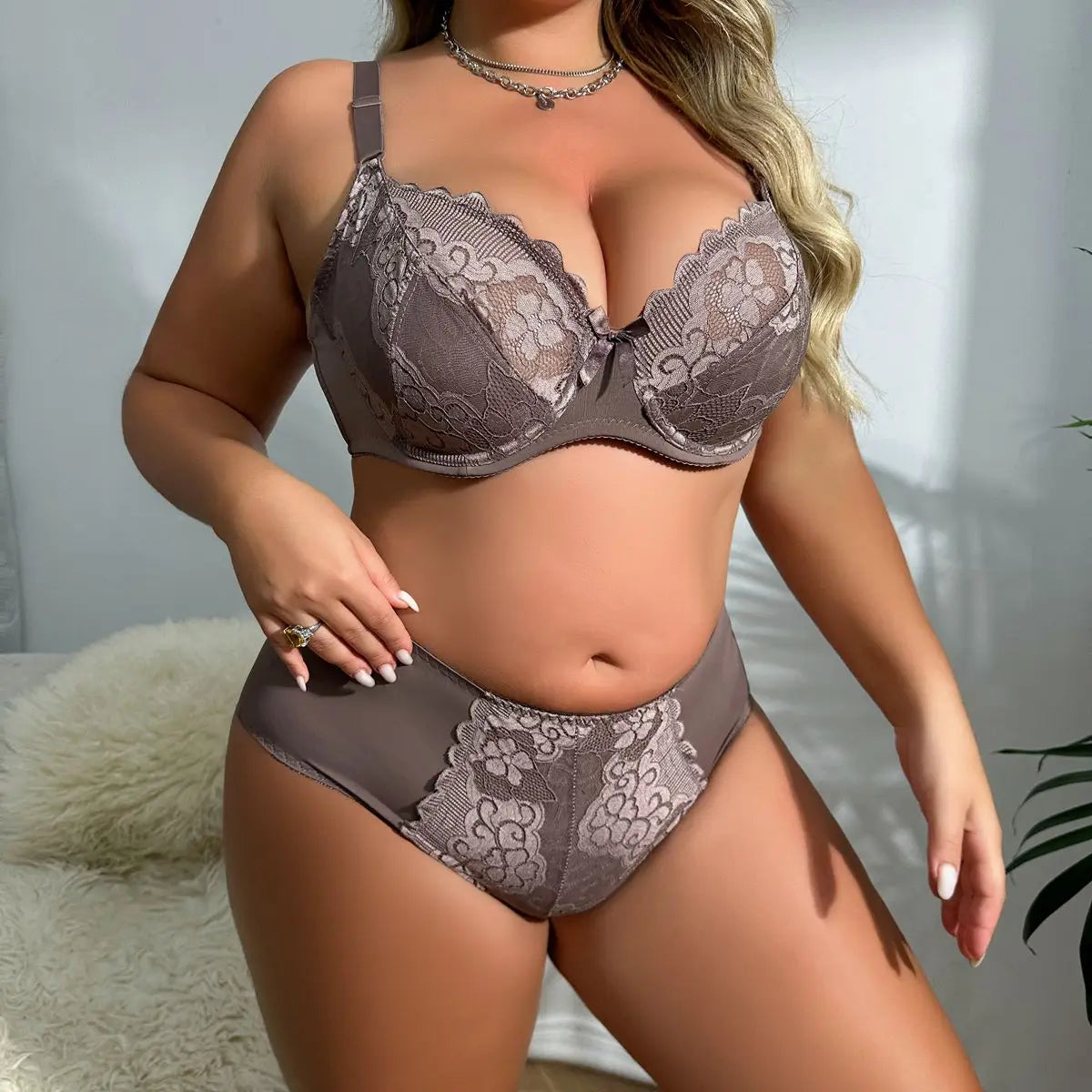 Komplet bielizny koronkowej Plus Size Fornax-lauranapl.com
