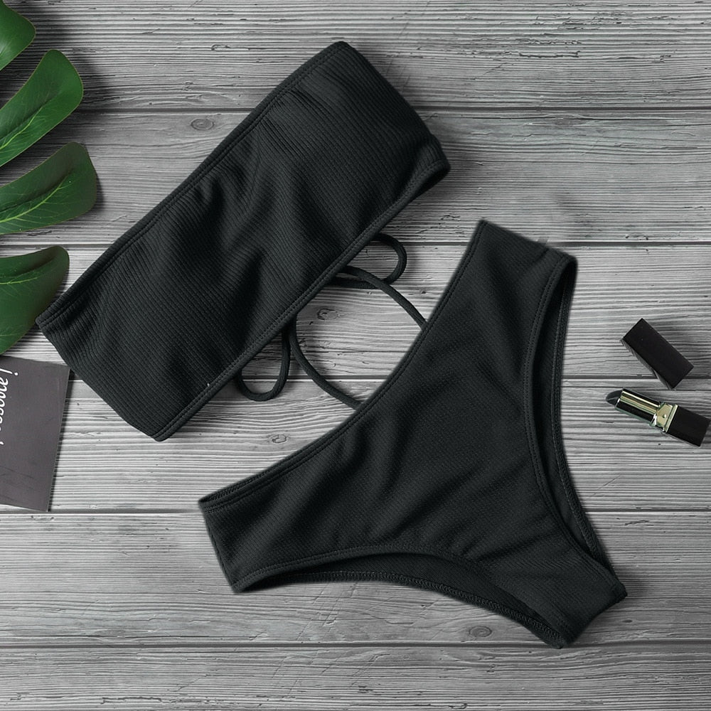 Dwuczęściowy strój kąpielowy z ozdobnym wiązaniem na plecachPisces-lauranapl.com