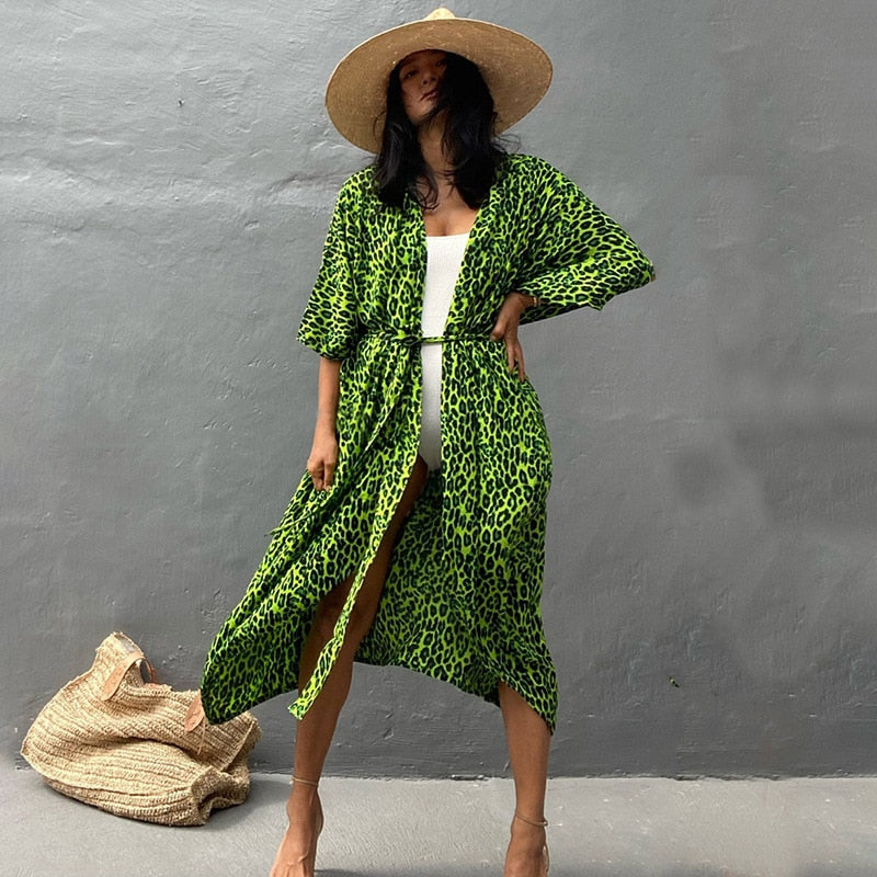 Długie kimono plażowe w panterkęVela-lauranapl.com